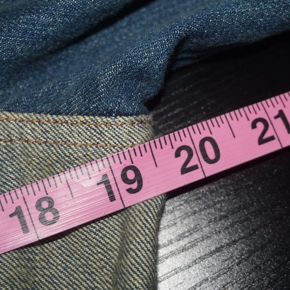 DKNY Jeans Two Tone Denim Jean Jacket - Picture 7 of 8